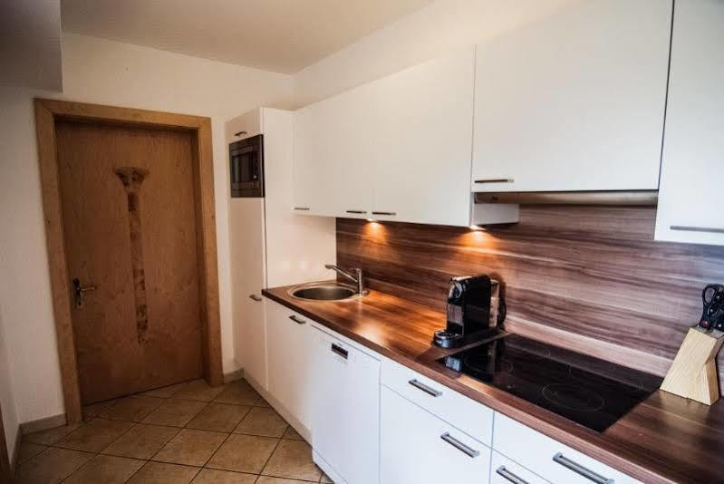 אישגל Hotel Garni Mirabell מראה חיצוני תמונה