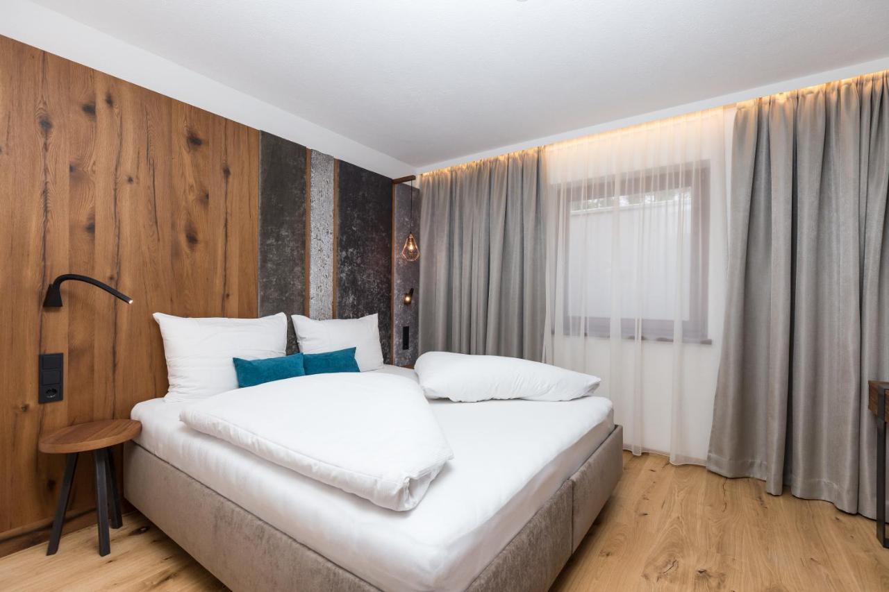 אישגל Hotel Garni Mirabell מראה חיצוני תמונה